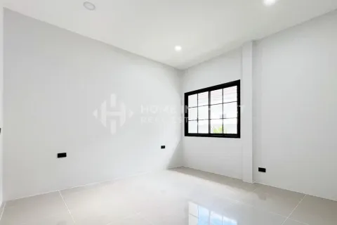 Haus in Chalong, Thailand 3 Schlafzimmer № 160137 - Foto 10