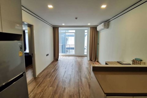 Condominio de 1 dormitorio en Yan Nawa, Bangkok, Tailandia № 47892 - foto 3