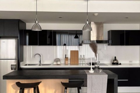 Condominio de 2 dormitorios en Watthana, Bangkok, Tailandia № 47891 - foto 6