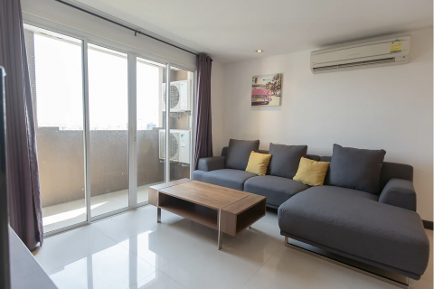 Condo in Watthana, Bangkok, Thailand, 3 bedrooms № 47897