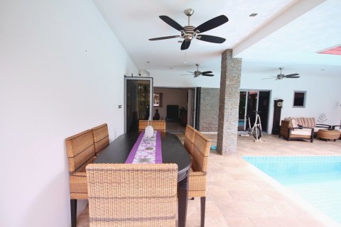 Casa de 2 dormitorios en Hua Hin, Tailandia № 66735 - foto 11