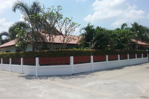 Casa de 2 dormitorios en Hua Hin, Tailandia № 66735 - foto 25
