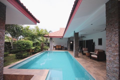 Casa de 2 dormitorios en Hua Hin, Tailandia № 66735 - foto 3