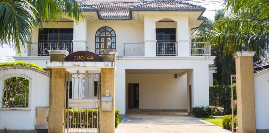 Casa de 4 dormitorios en Hua Hin, Tailandia № 66736