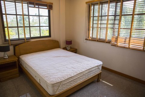 Casa de 4 dormitorios en Hua Hin, Tailandia № 66736 - foto 15