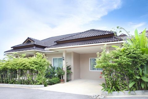 Casa de 3 dormitorios en Hua Hin, Tailandia № 66737 - foto 7