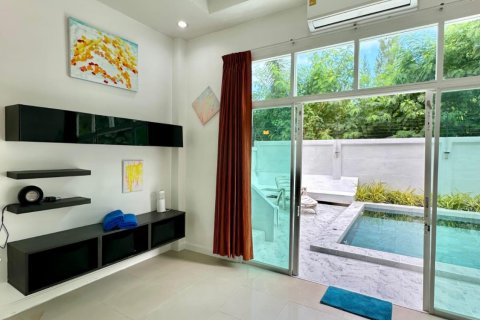 Chalet de 3 dormitorios en Pattaya, Tailandia № 159892 - foto 5