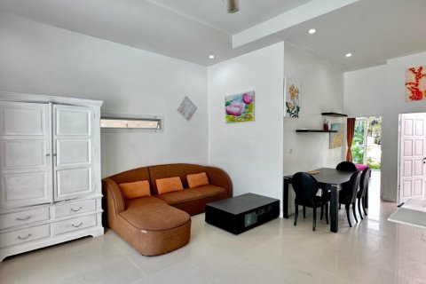 Chalet de 3 dormitorios en Pattaya, Tailandia № 159892 - foto 10
