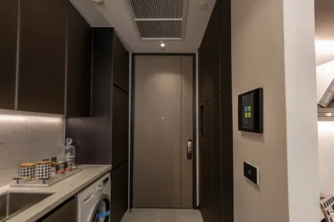 Estudio en el condominio en Watthana, Bangkok, Tailandia № 159673 - foto 6