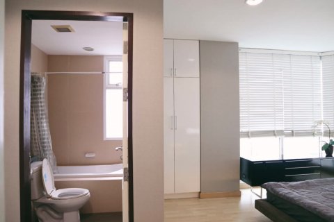 Condominio de 2 dormitorios en Bangkok, Tailandia № 143876 - foto 4