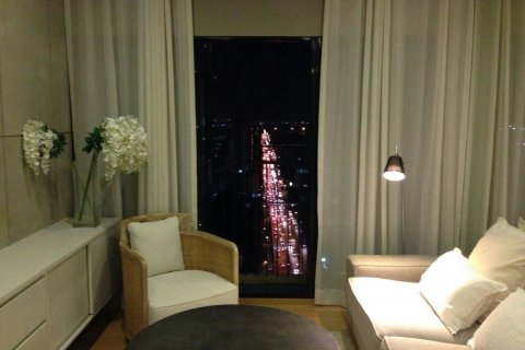 Condominio de 2 dormitorios en Phaya Thai, Bangkok, Tailandia № 143879 - foto 2