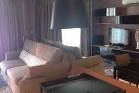 Eigentumswohnung in Bangkok, Thailand, 1 Schlafzimmer  № 143881