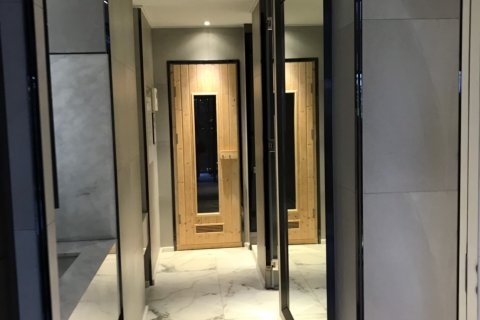 Condominio de 2 dormitorios en Bangkok, Tailandia № 143882 - foto 17