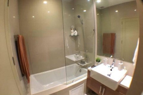 Condominio de 1 dormitorio en Bangkok, Tailandia № 143878 - foto 9
