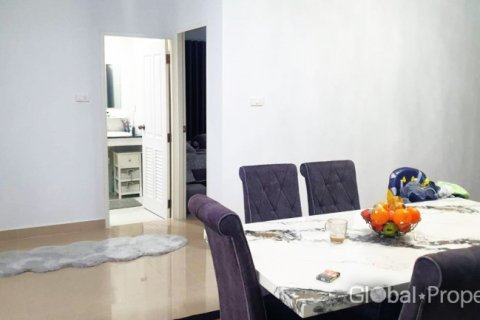 Casa de 3 dormitorios en Pattaya, Tailandia № 116831 - foto 16