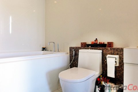 Condominio de 2 dormitorios en Pattaya, Tailandia № 116830 - foto 13