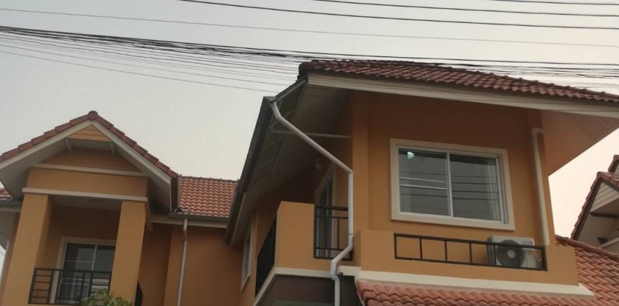 Casa de 3 dormitorios en Hang Dong, Tailandia № 160503