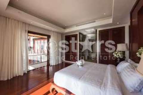 Haus in Phuket, Thailand 5 Schlafzimmer № 66979 - Foto 6