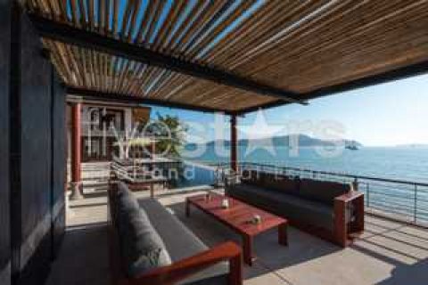 Haus in Phuket, Thailand 5 Schlafzimmer № 66979 - Foto 9