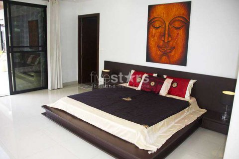 Casa de 4 dormitorios en Phuket, Tailandia № 66978 - foto 8