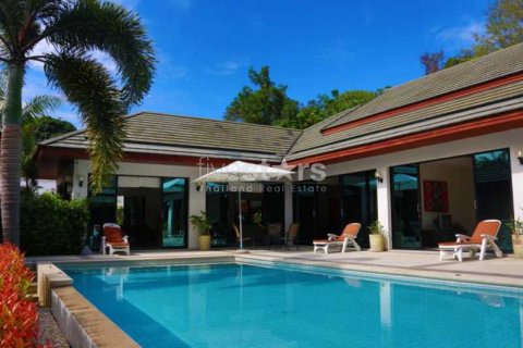 Casa de 4 dormitorios en Phuket, Tailandia № 66978 - foto 4
