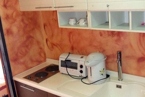Studio dans le Condo sur Jomtien Beach, Pattaya, Thaïlande  № 204443