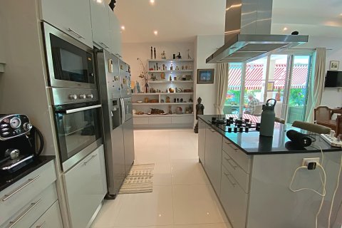 Villa in Hua Hin, Thailand 3 Schlafzimmer № 168702 - Foto 30