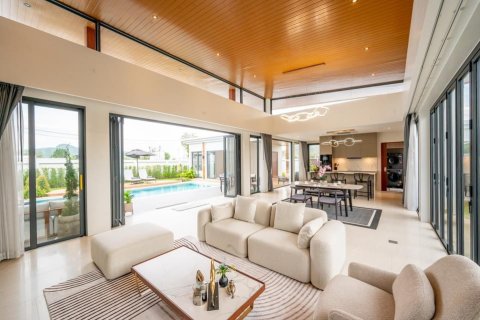 Chalet de 3 dormitorios en Hua Hin, Tailandia № 168812 - foto 7