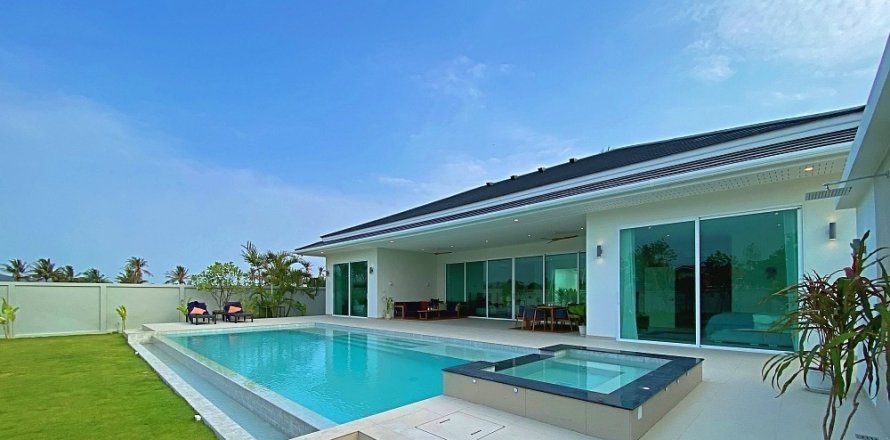 Chalet de 4 dormitorios en Hua Hin, Tailandia № 168811