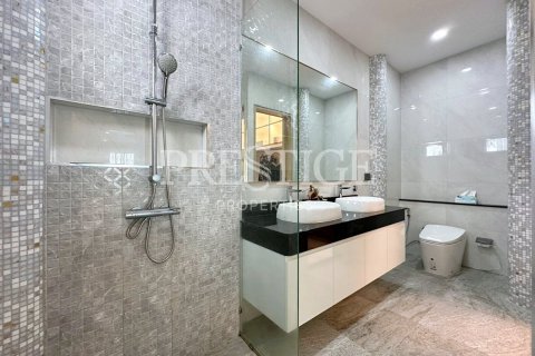 House in Pattaya, Thailand 5 bedrooms № 234093 - photo 18
