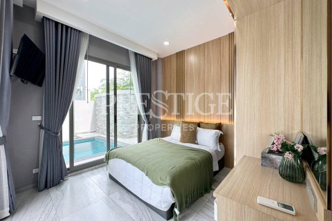 House in Pattaya, Thailand 5 bedrooms № 234093 - photo 30