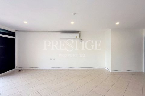 Condo in Pattaya, Thailand, 1 bedroom  № 234097 - photo 2