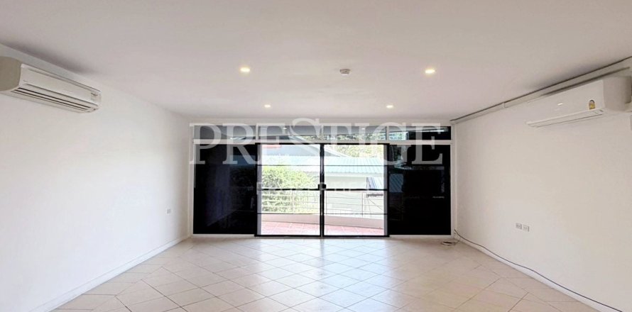 Condo in Pattaya, Thailand, 1 bedroom  № 234097