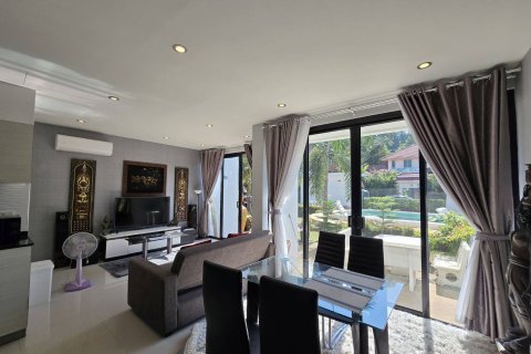 Casa de 2 dormitorios en Pattaya, Tailandia № 168166 - foto 6