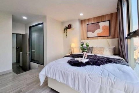 Sobre plano Ideo Mobi Sukhumvit 81 en Bangkok, Tailandia № 33838 - foto 9