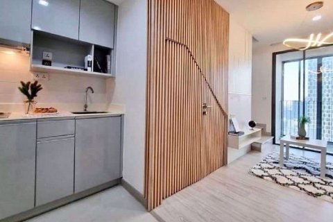 Sobre plano Ideo Mobi Sukhumvit 81 en Bangkok, Tailandia № 33838 - foto 4