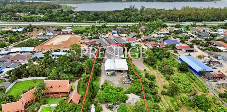 Terrain à Pattaya, Thaïlande 8480 m2 № 198075