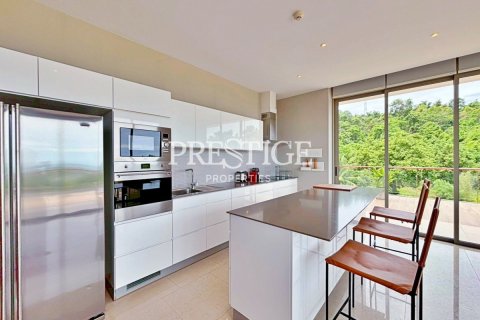 Condo à Pattaya, Thaïlande, 2 chambres № 198077 - photo 11