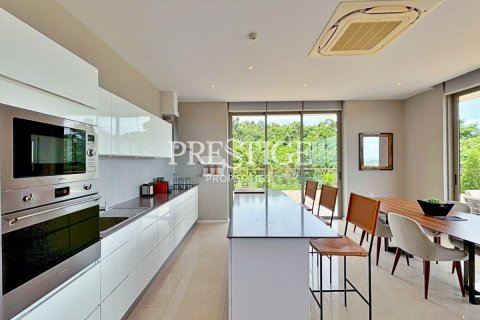 Condo à Pattaya, Thaïlande, 2 chambres № 198077 - photo 12