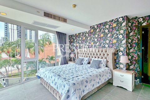 Condo à Pattaya, Thaïlande, 2 chambres  № 198080 - photo 13