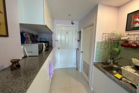 Estudio en el condominio en Hua Hin, Tailandia № 154224 - foto 12