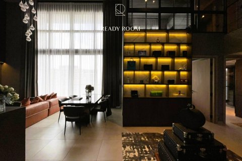 Ático de 3 dormitorios en Bangkok, Tailandia № 180784 - foto 10