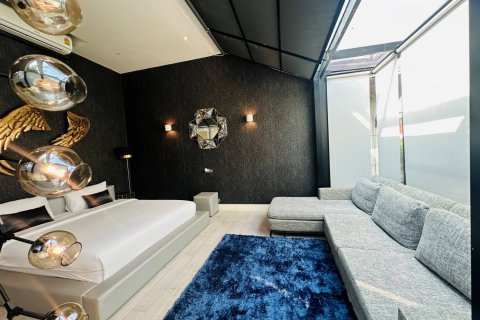 Casa de 5 dormitorios en Bangkok, Tailandia № 180779 - foto 14