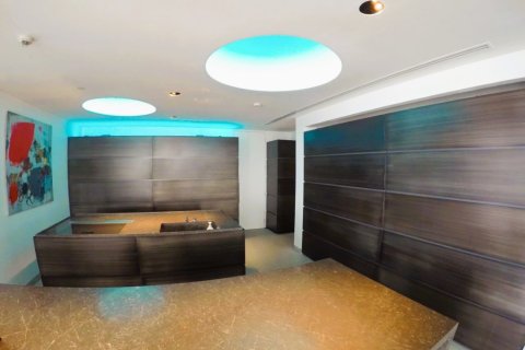 Penthouse in Bangkok, Thailand 4 Schlafzimmer № 180782 - Foto 5
