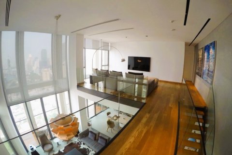 Penthouse in Bangkok, Thailand 4 Schlafzimmer № 180782 - Foto 11