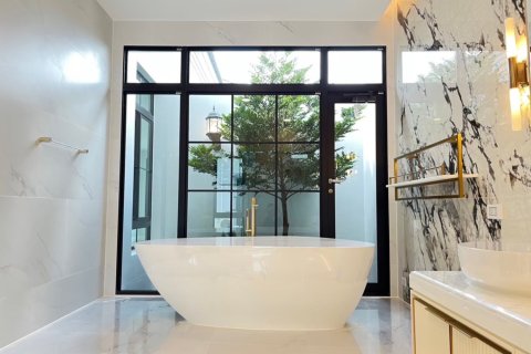 Haus in Bangkok, Thailand 5 Schlafzimmer № 180780 - Foto 18