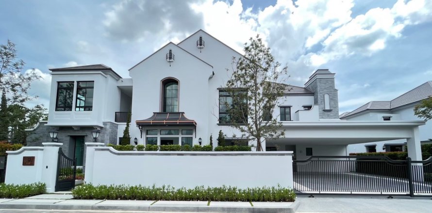 Haus in Bangkok, Thailand 5 Schlafzimmer № 180780