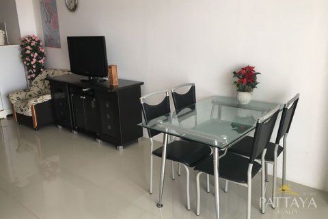 Estudio en el condominio en Jomtien Beach, Pattaya, Tailandia № 204233 - foto 3