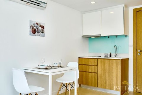 Condominio de 1 dormitorio en Pattaya, Tailandia № 204231 - foto 4