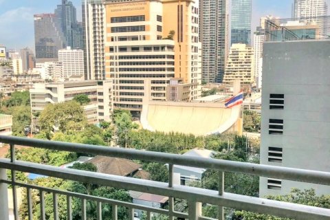 Condo in Bangkok, Thailand, 1 bedroom № 117141 - photo 4